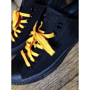 🌟BLACK LOW CONVERSE SHOES🌟
